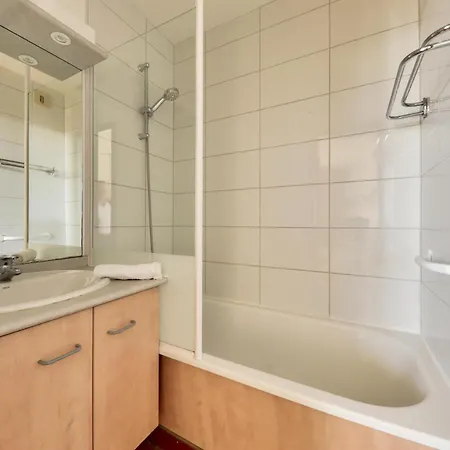 Les Oceanes - Maeva - 2 Pieces 6 Personnes Confort - Vue Mae-9582 *